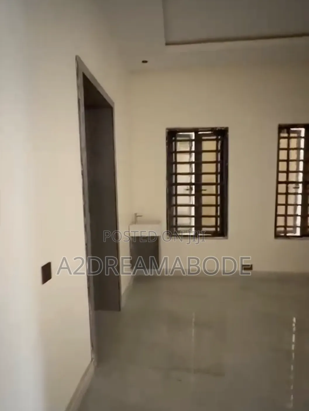 4bdrm Duplex in Ikeja Gra for sale in Ikeja GRA
