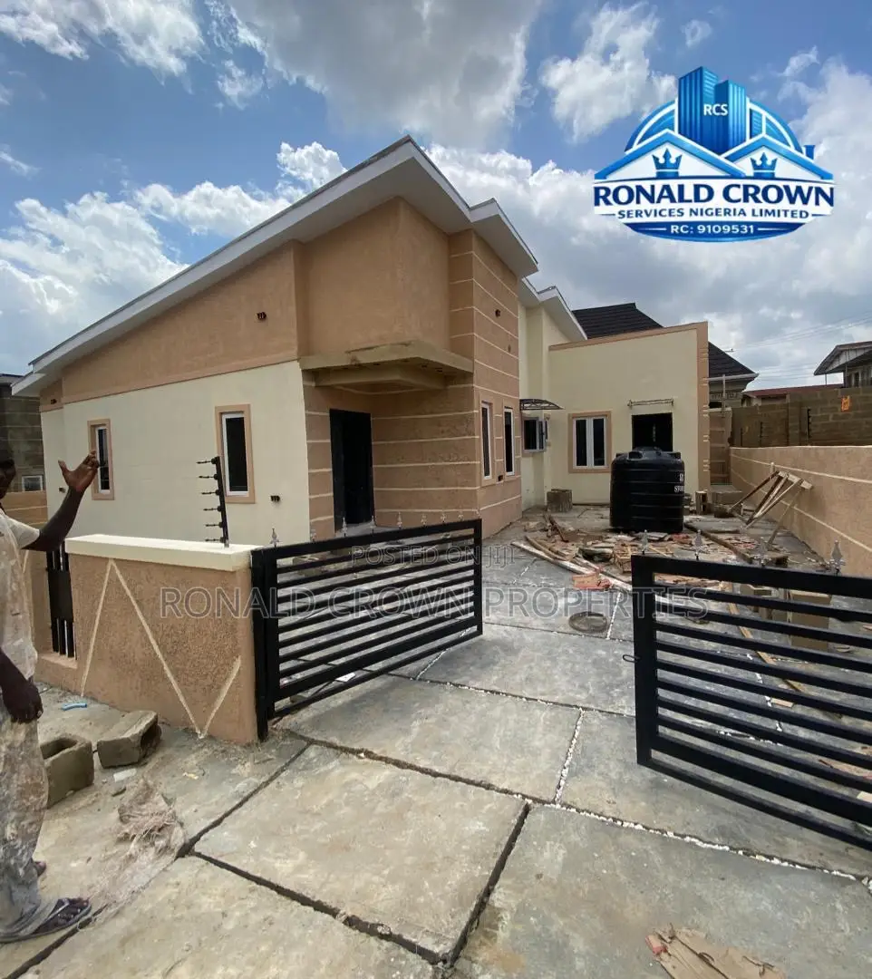 3bdrm Bungalow in Iwo Road for sale in Iwo Road