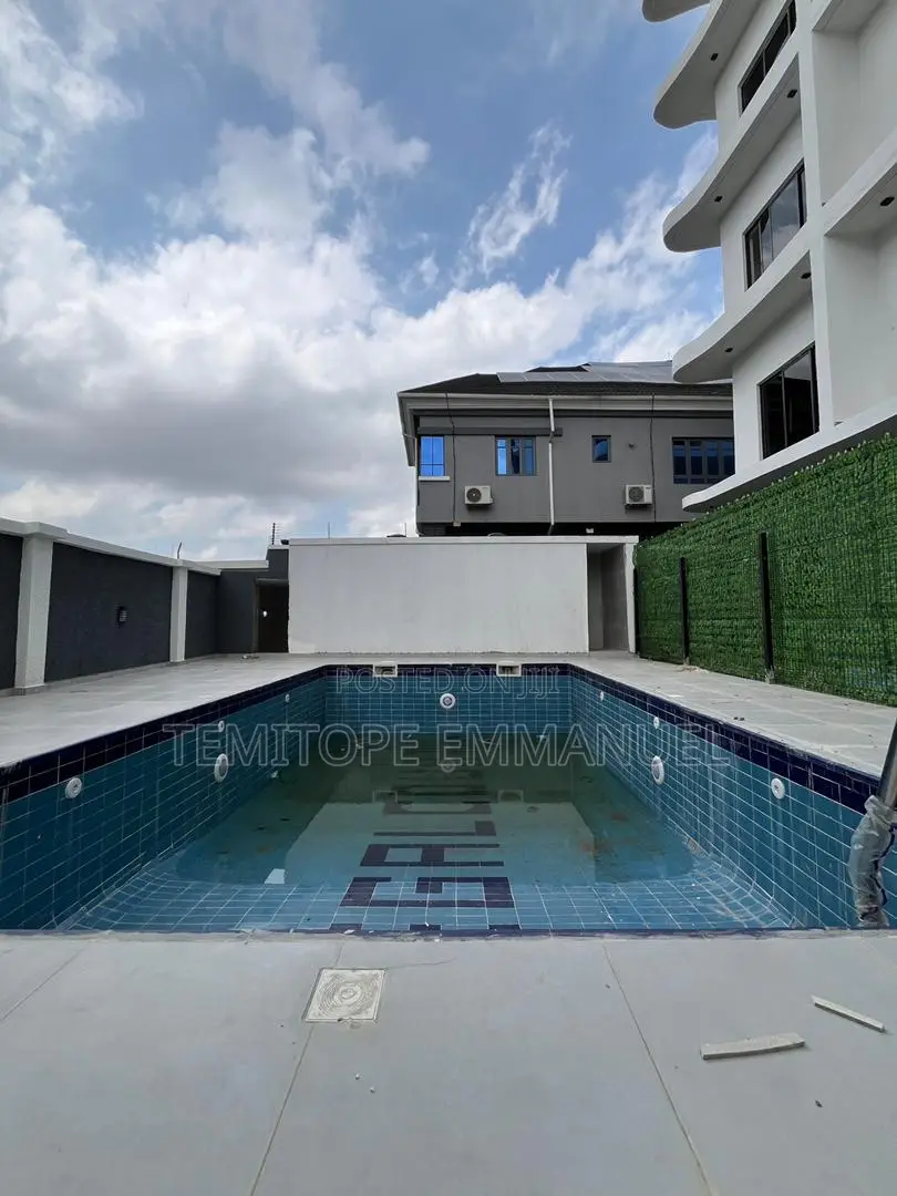 Furnished 3bdrm Apartment in Ikeja GRA for sale in Ikeja GRA