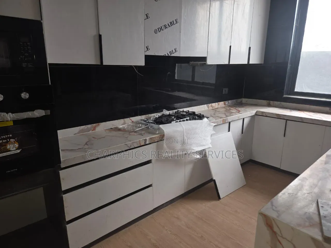 5bdrm Duplex in Sangotedo for sale in Sangotedo