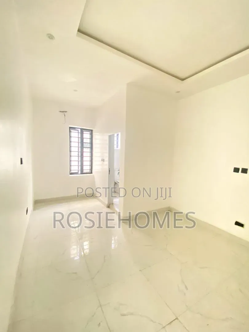 3bdrm Duplex in Ay Home, Sangotedo for rent in Sangotedo