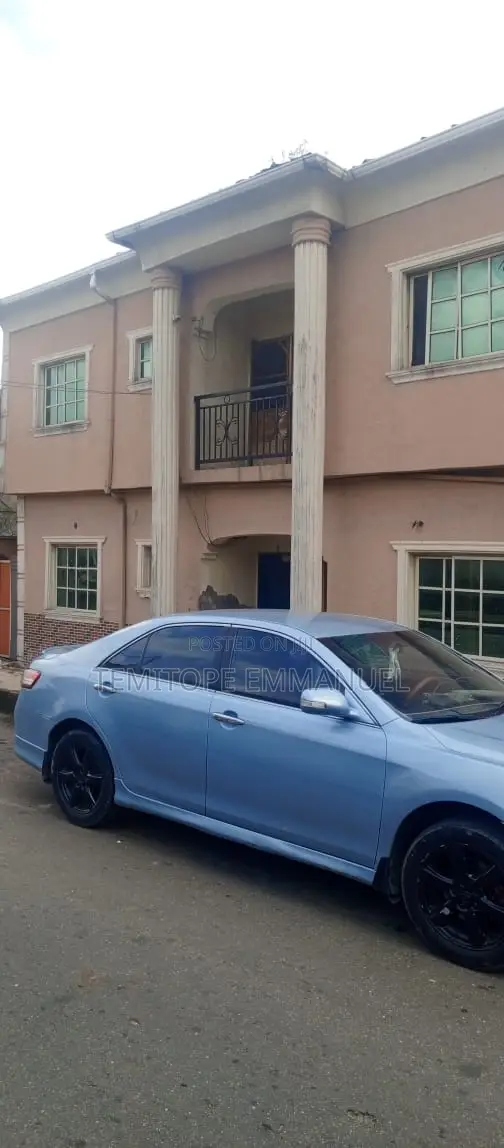 Furnished 12bdrm House in Dopemu for sale in Dopemu