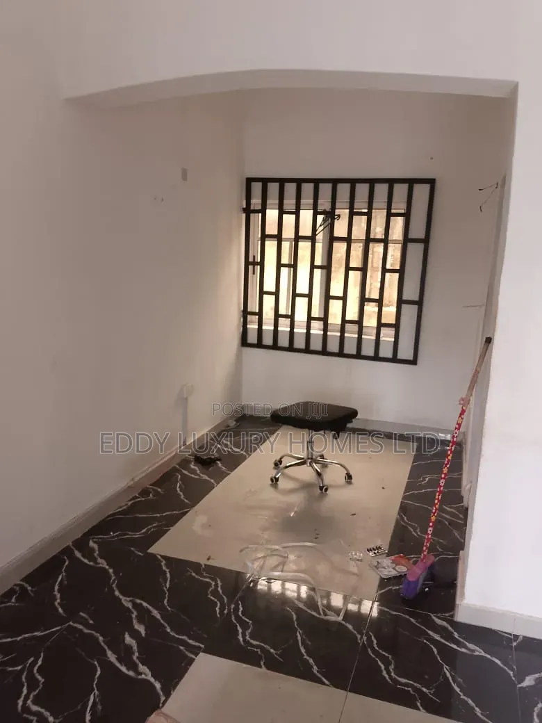 2bdrm Apartment in Ikot Akpan Abia,Uyo for rent in Uyo