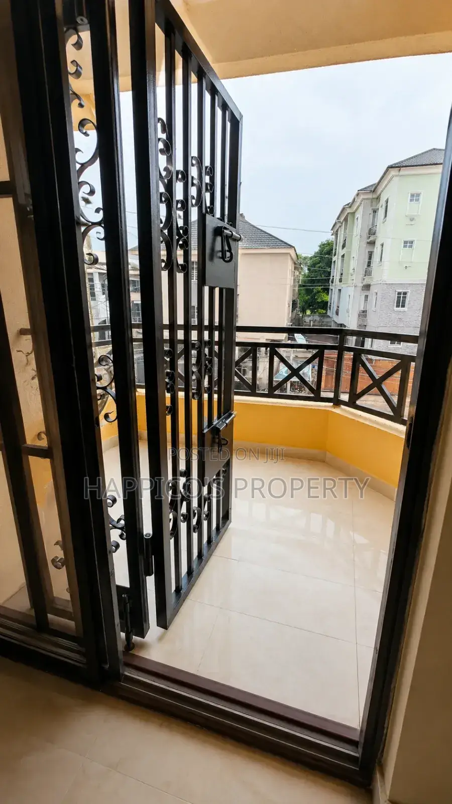 3bdrm Duplex in Yaba for rent in Yaba