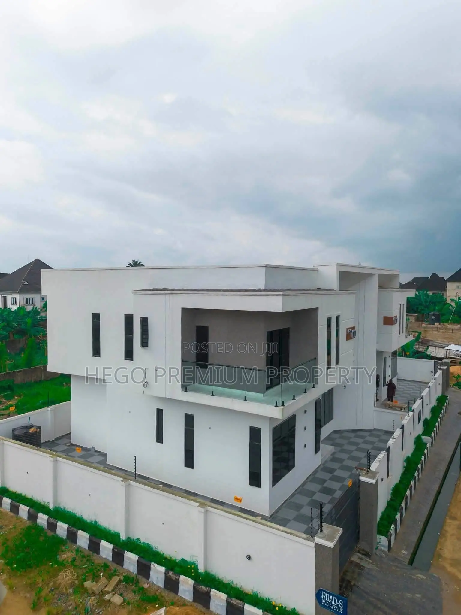 4bdrm Duplex in Road F Estate, Obio-Akpor for sale in Obio-Akpor