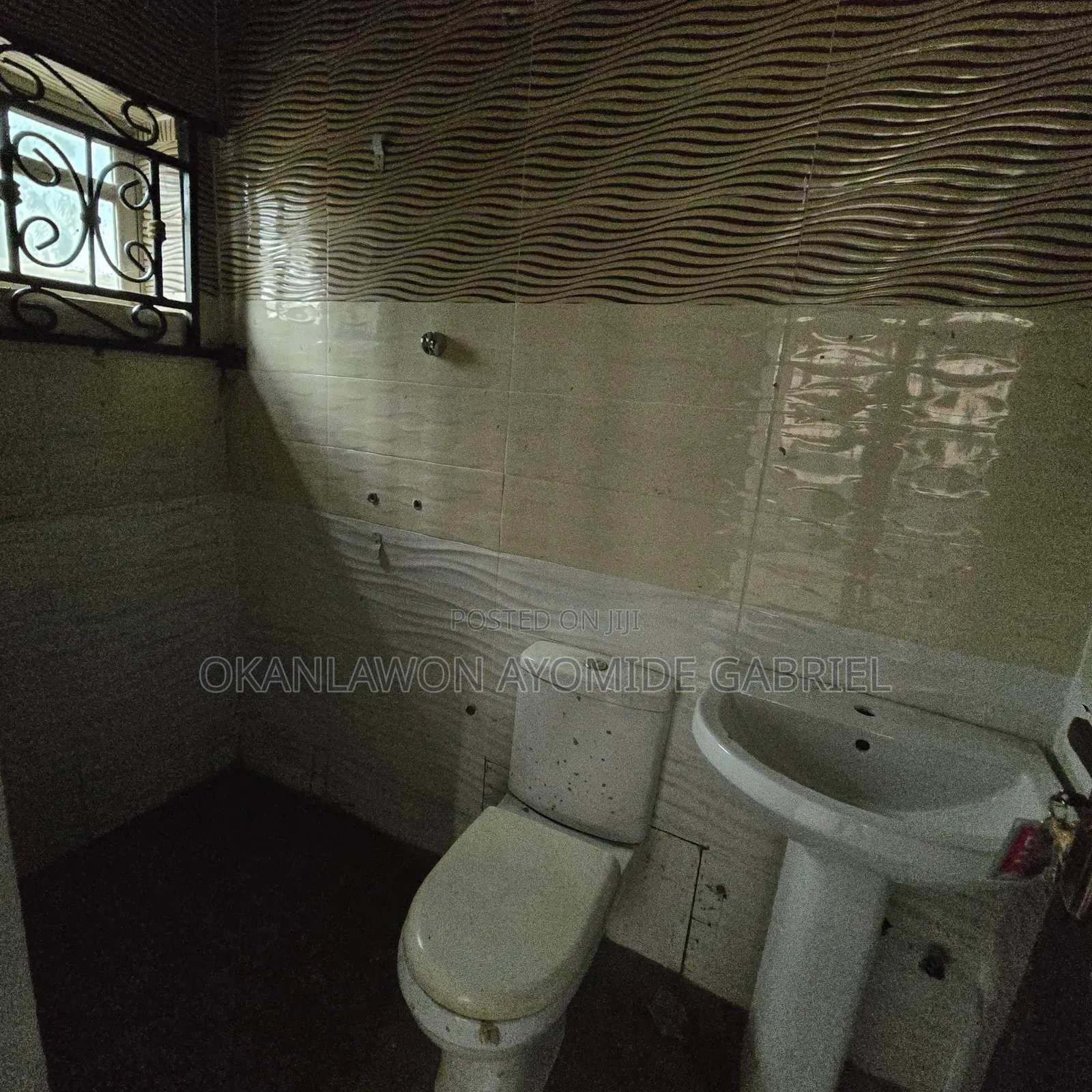6bdrm Duplex in Hoshen Estate, Alakia for rent in Alakia