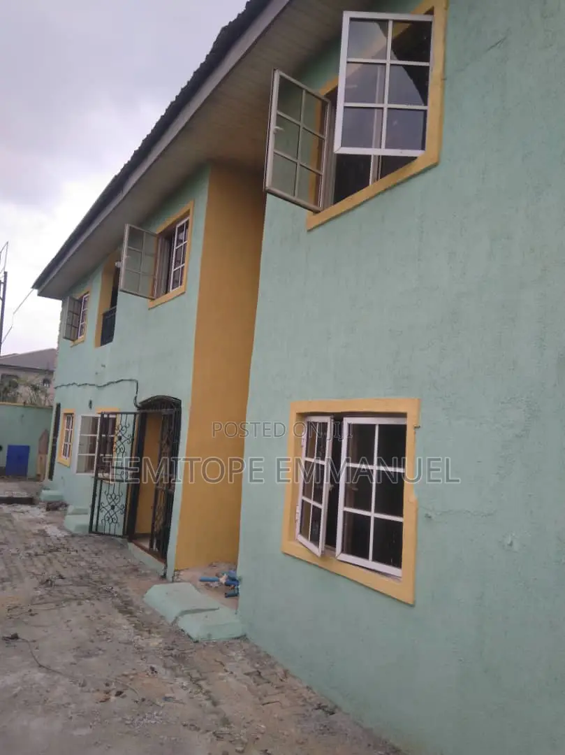 Furnished 10bdrm Duplex in Isheri North for sale in Isheri North