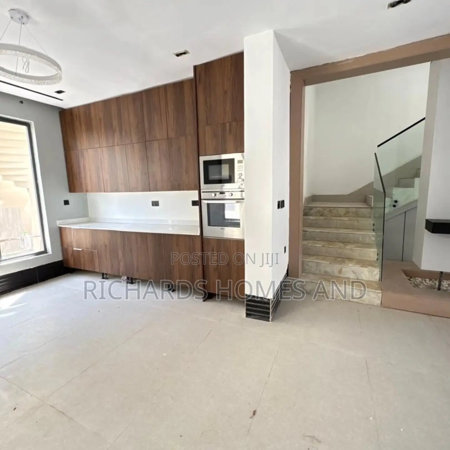 5bdrm Duplex in Old Ikoyi for sale in Old Ikoyi