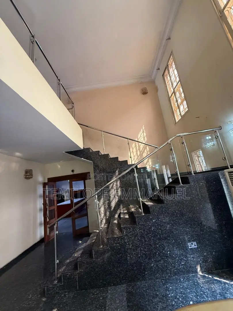 Furnished 5bdrm House in Nicon Town for sale in Nicon Town