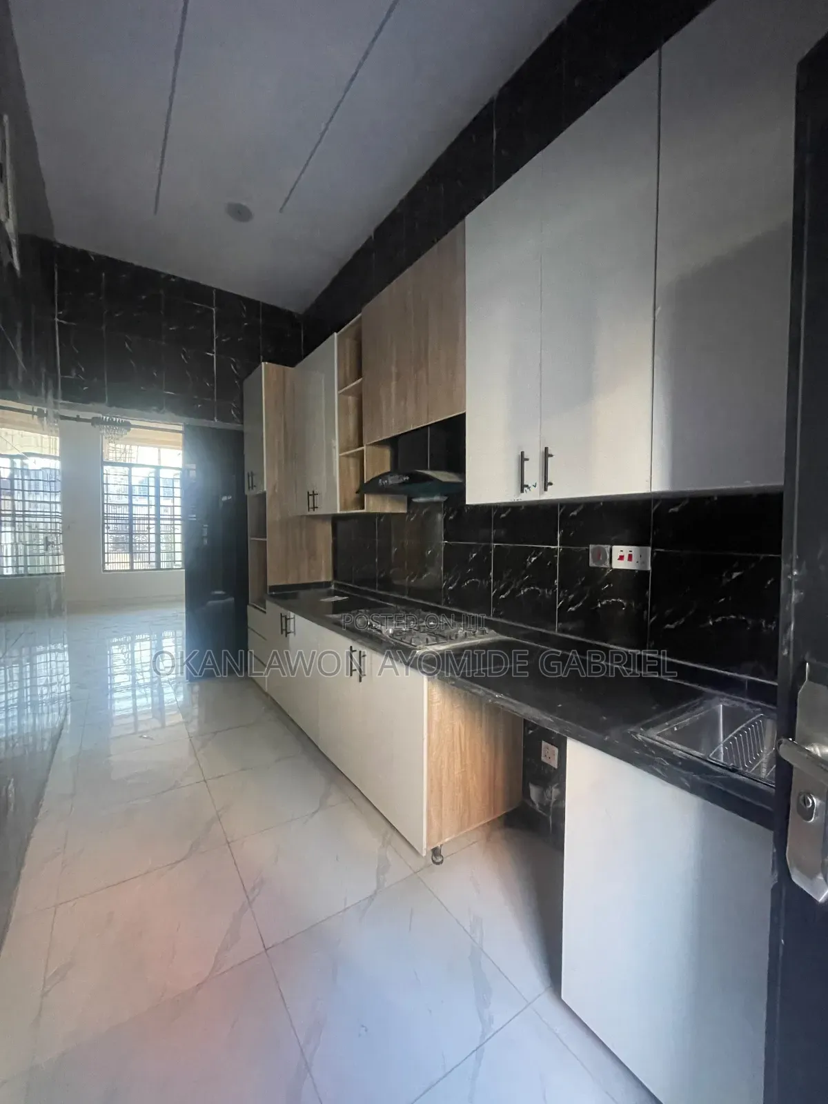 3bdrm Duplex in Abraham Adesanya Estate for sale in Abraham Adesanya Estate