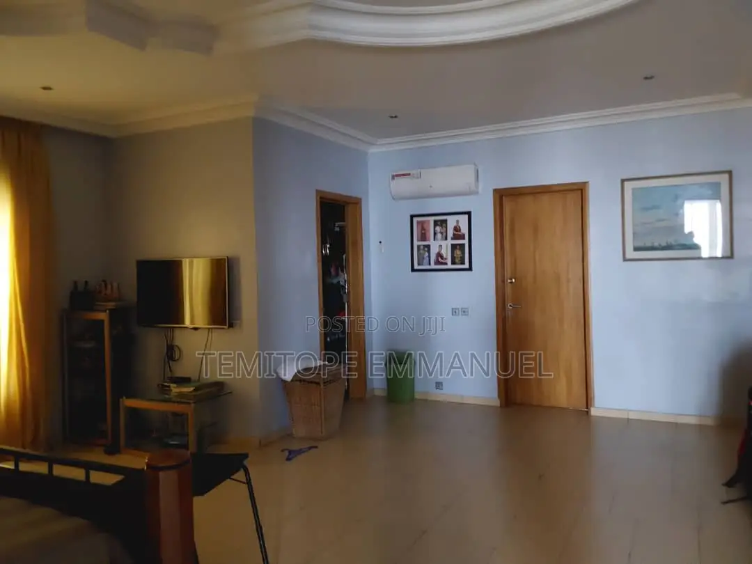 Furnished 4bdrm Duplex in VGC / Ajah for sale in VGC / Ajah