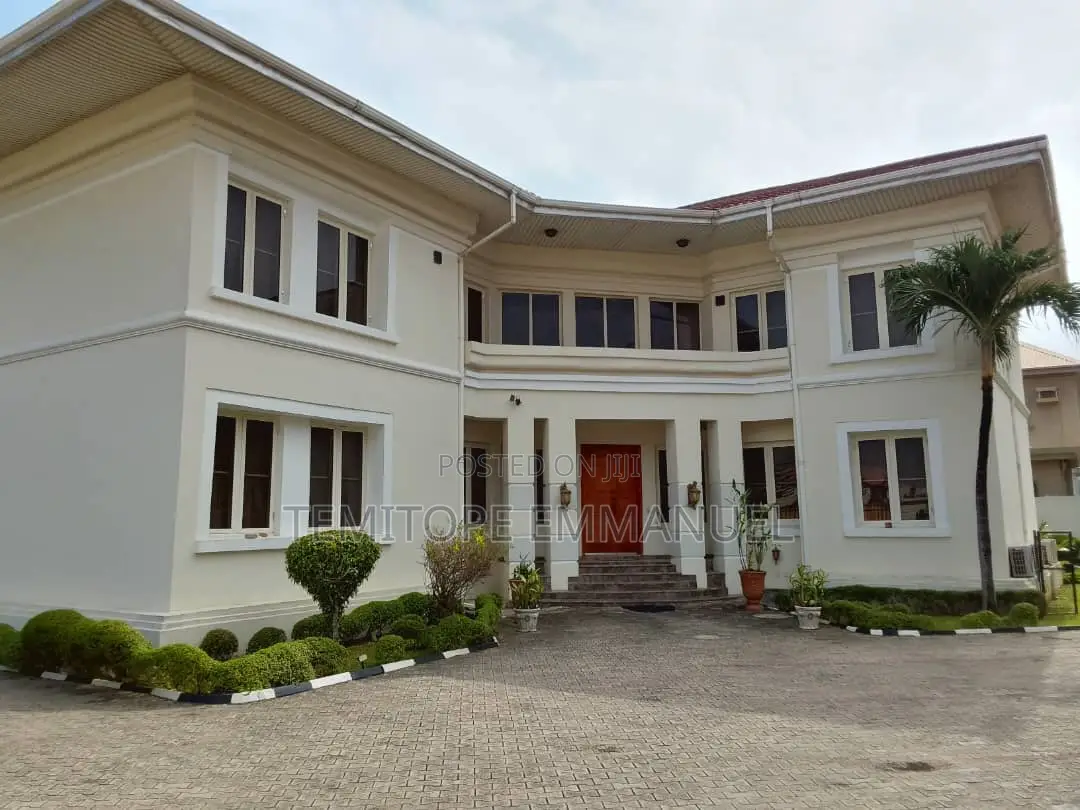 Furnished 4bdrm Duplex in VGC / Ajah for sale in VGC / Ajah