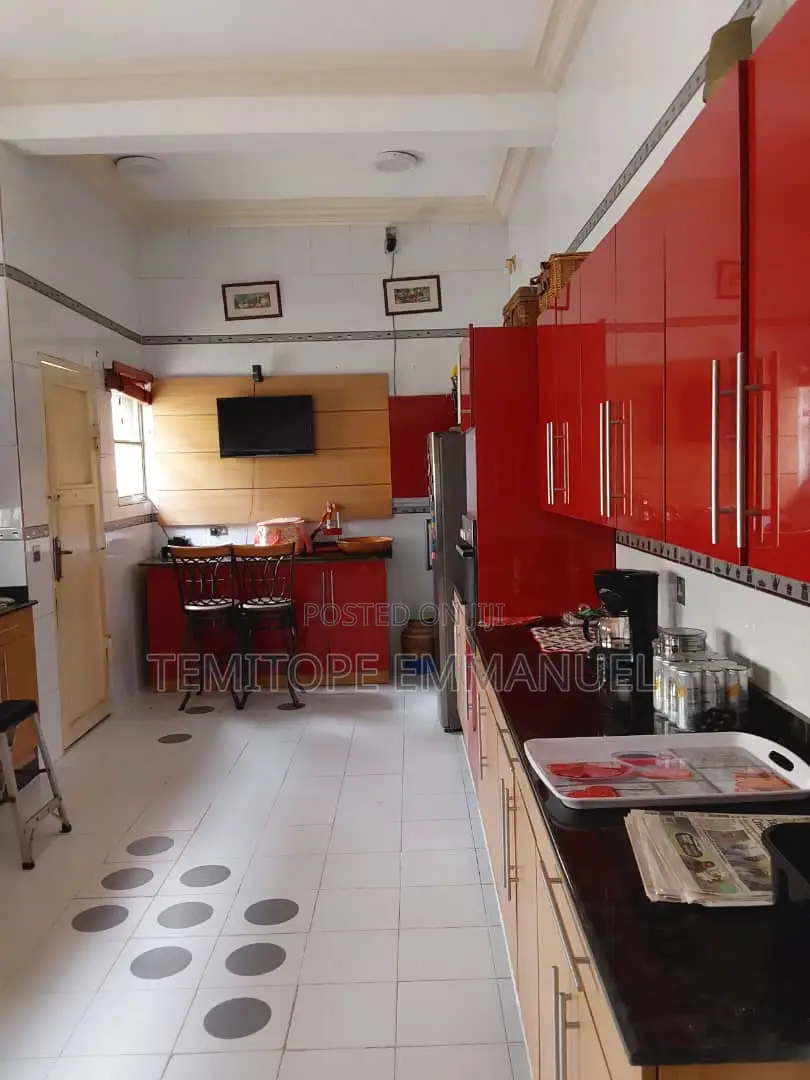 Furnished 4bdrm Duplex in VGC / Ajah for sale in VGC / Ajah