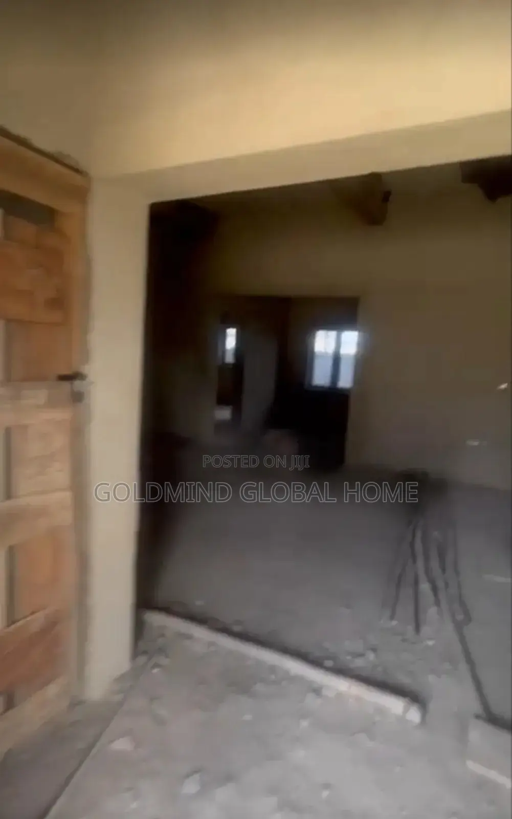 4bdrm Duplex in Lugbe District. for sale in Sabon Lugbe