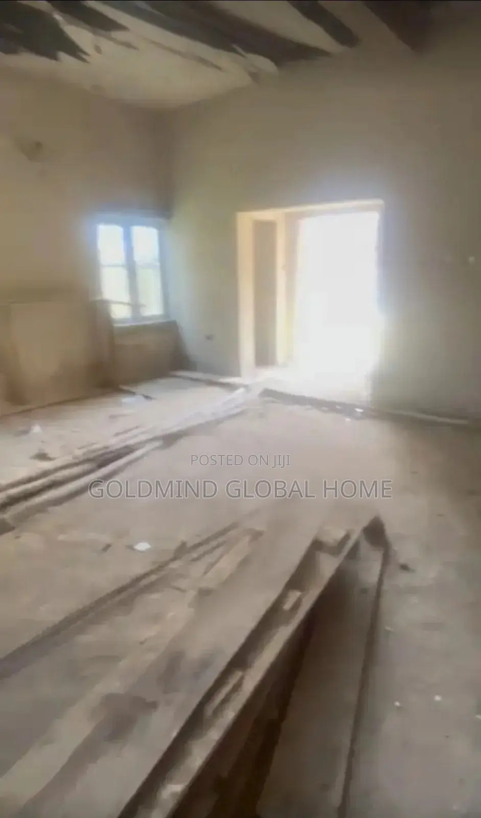 4bdrm Duplex in Lugbe District. for sale in Sabon Lugbe