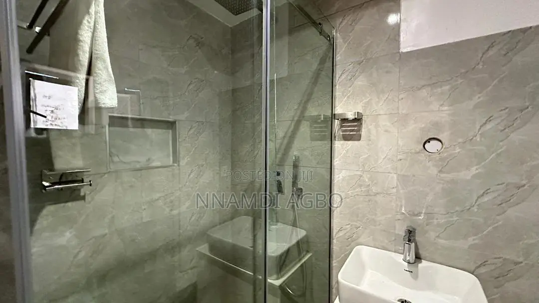Furnished 2bdrm Maisonette in Lekki Phase 1 for rent in Lekki Phase 1