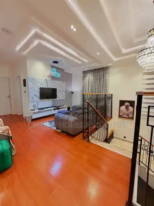 6bdrm House in GRA Phase 2 Shangisha for sale in GRA Phase 2 Shangisha