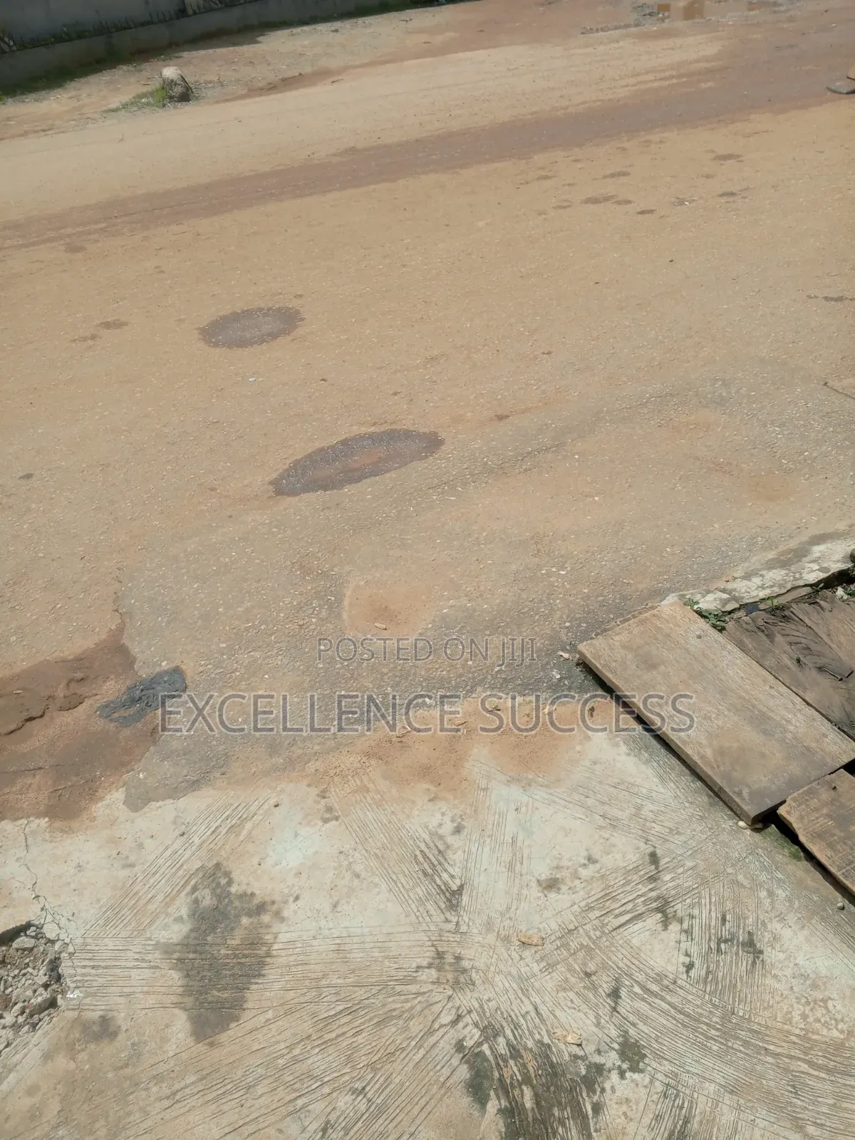 16bdrm House in Excellence Success, Papa Ajao / Mushin for sale in Papa Ajao / Mushin