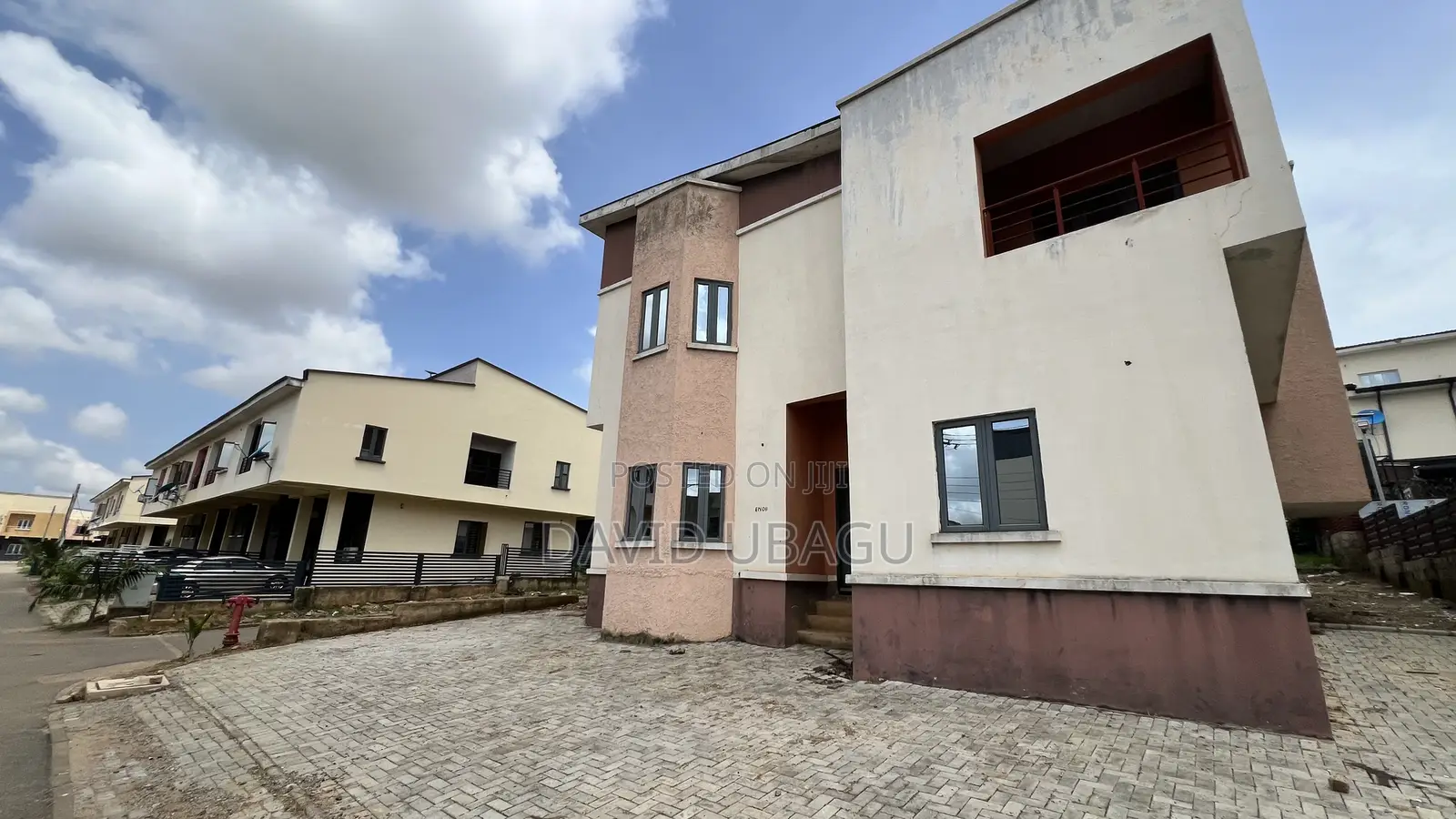 5bdrm Duplex in Paradise Estate, Life Camp for sale in Life Camp