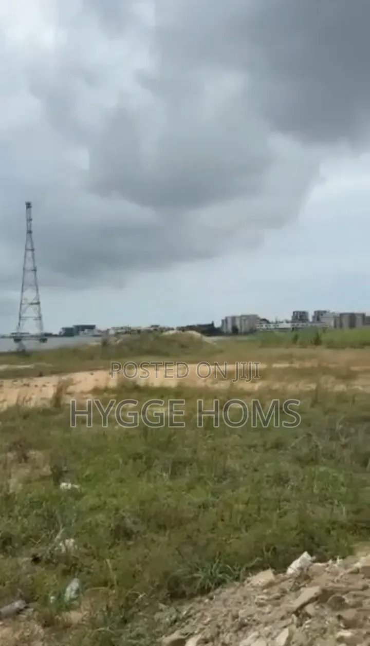 Banana Island Estate 2,245sqm Waterfront Land, Embankment, Cofo in Ikoyi
