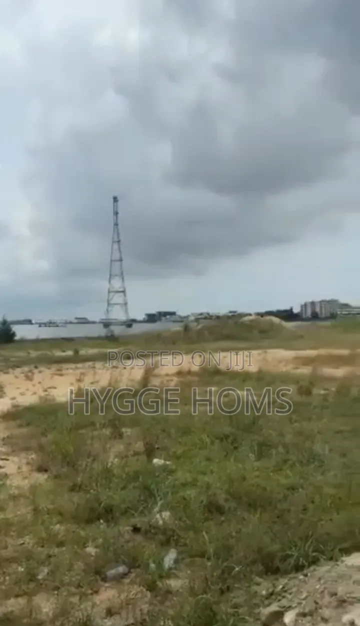 Banana Island Estate 2,245sqm Waterfront Land, Embankment, Cofo in Ikoyi