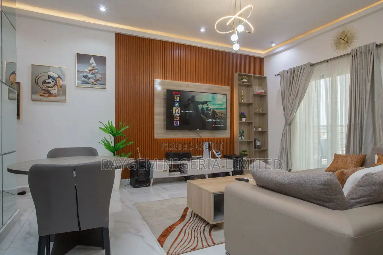 Furnished 2bdrm Apartment in Lekki Phase 1 for rent in Lekki Phase 1