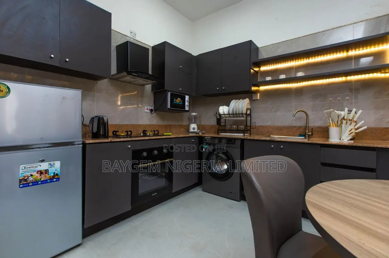 Furnished 2bdrm Apartment in Lekki Phase 1 for rent in Lekki Phase 1