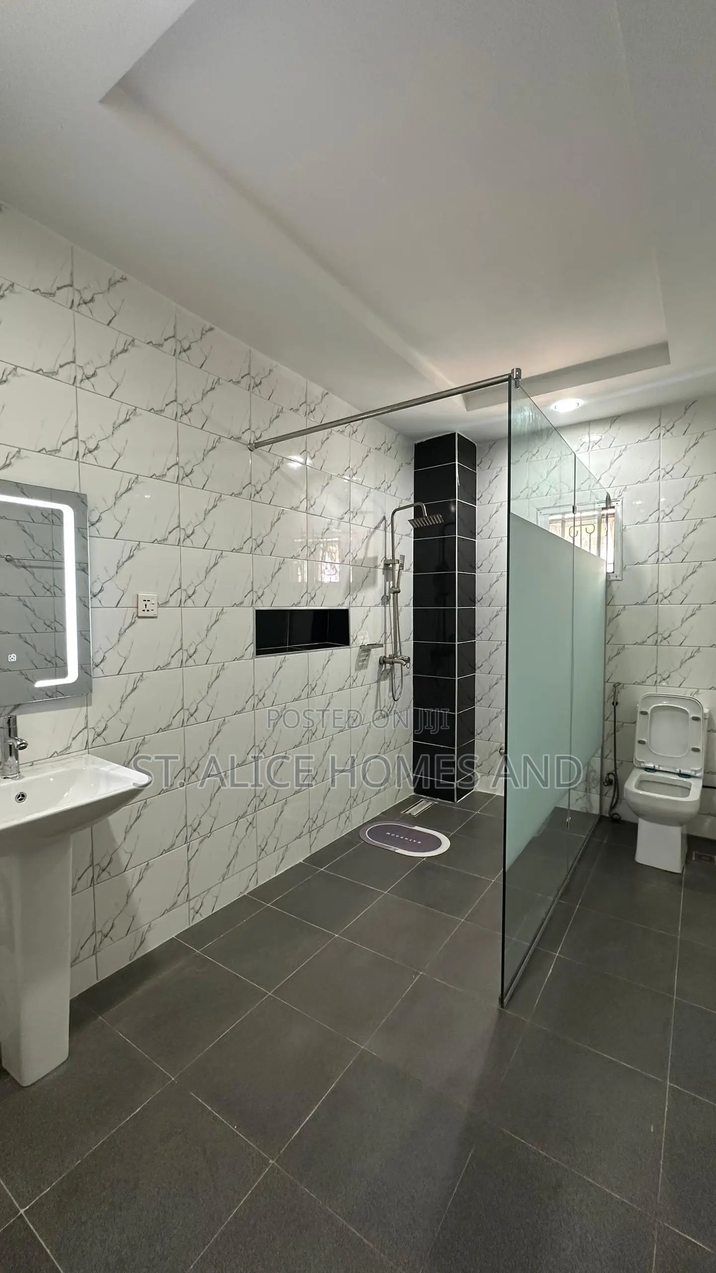 Hoolio Allybella - 103 Big Studio Room Apartment, Gudu, Abuja in Gudu