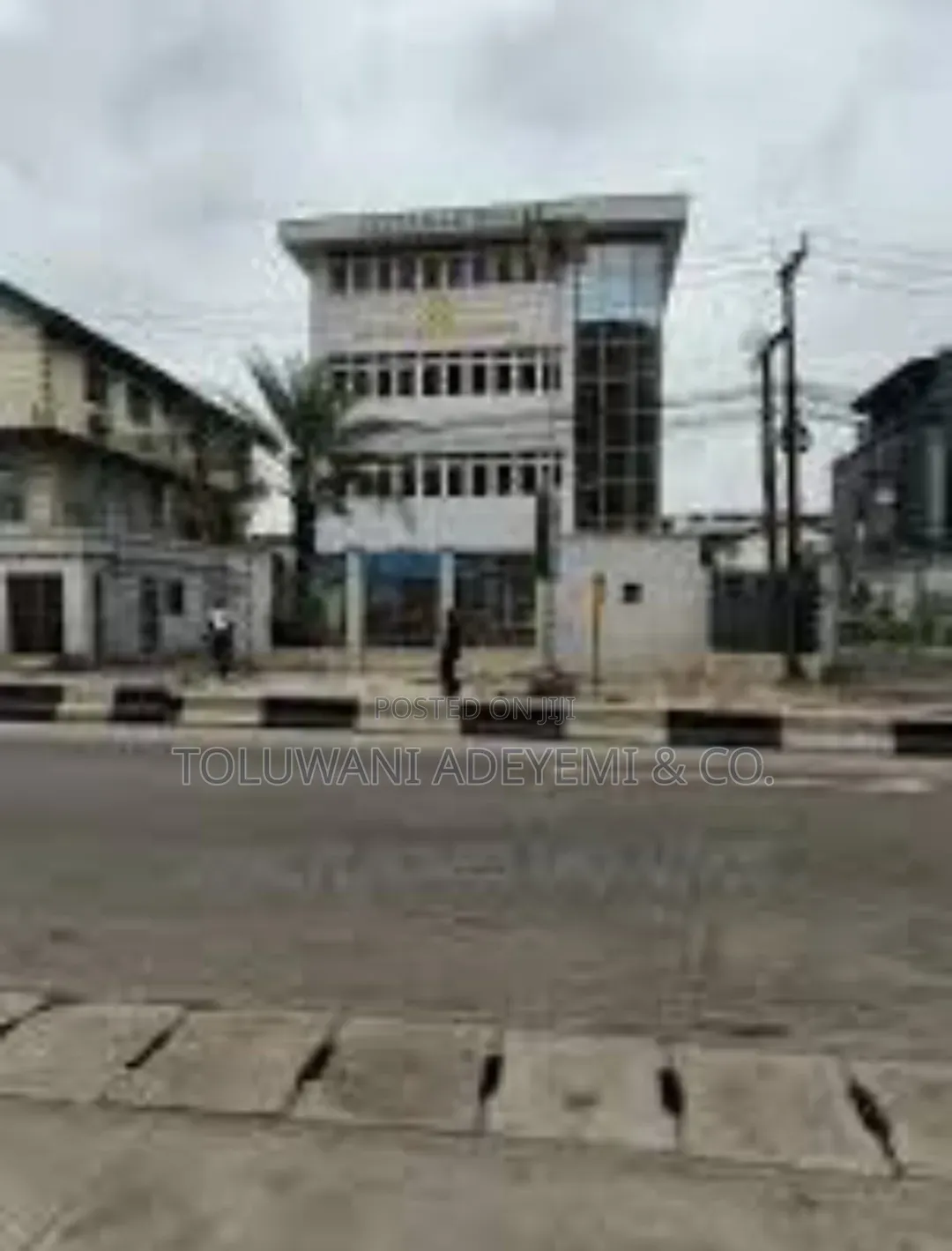 506sqm Lettable Space Office Building on 3floors
In Ikeja Lagos in Opebi