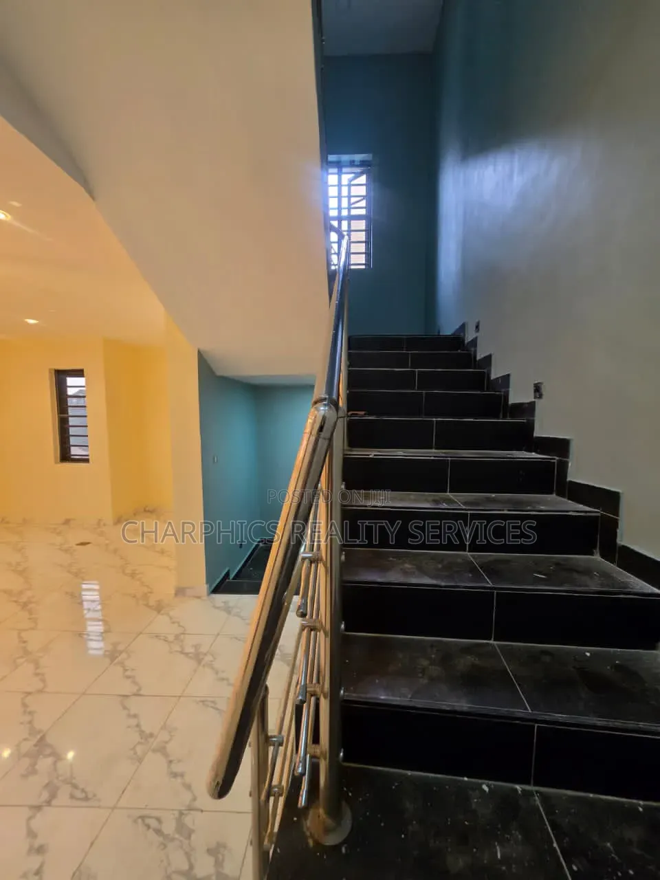 4bdrm Duplex in Oregun for sale in Oregun