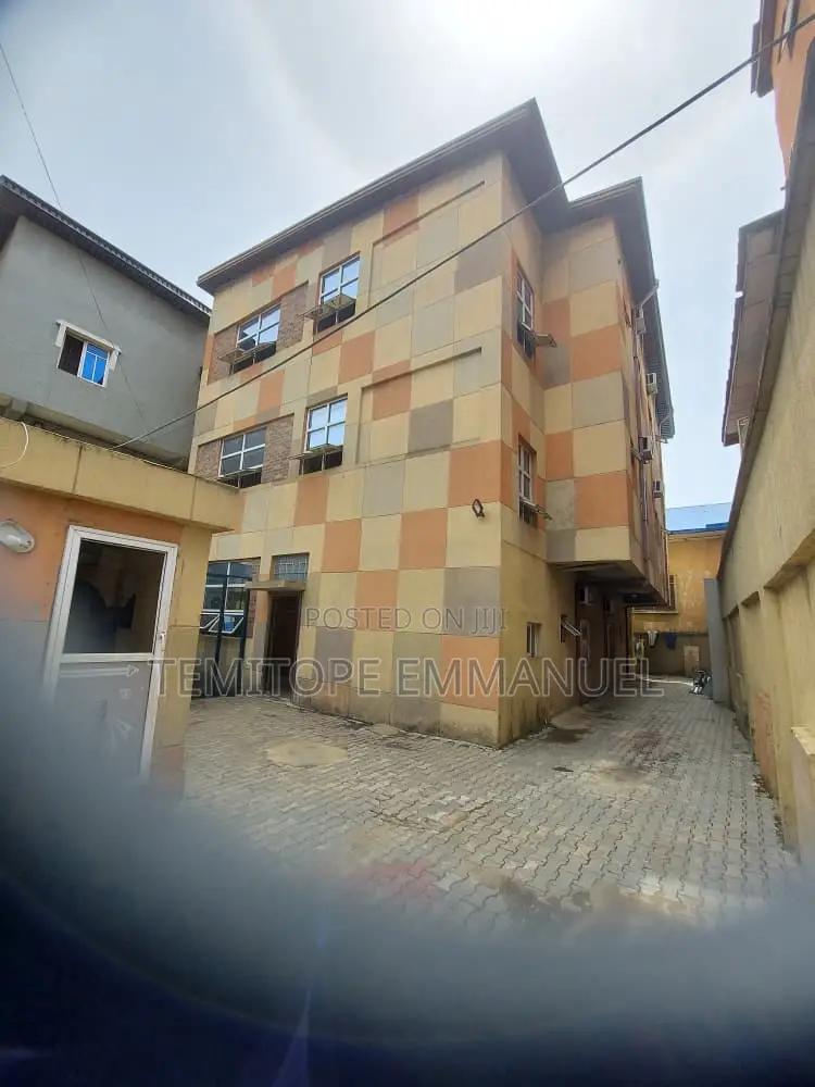 Exquisitely Finished Hostel in Yaba