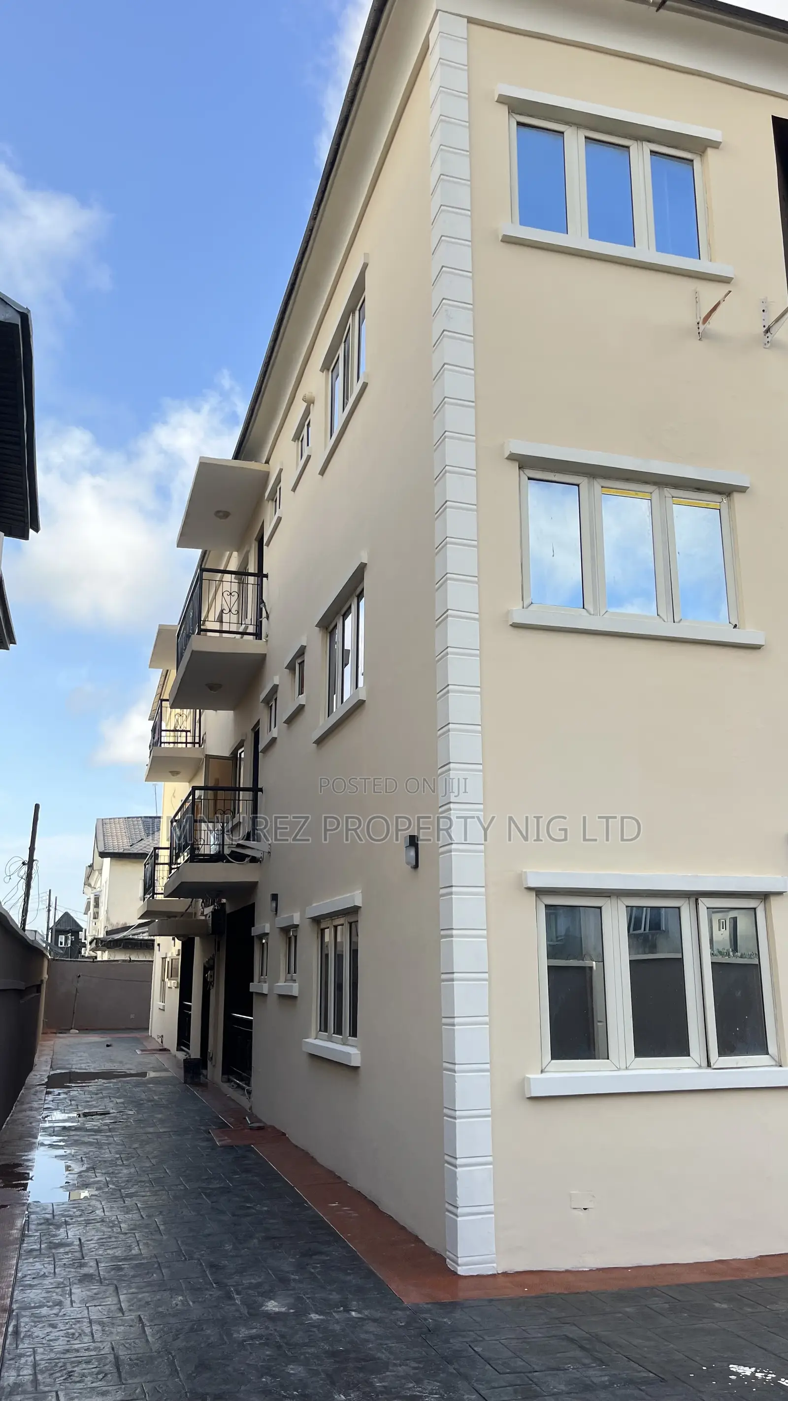 2bdrm Apartment in Okeira, Ado / Ajah for rent in Ado / Ajah