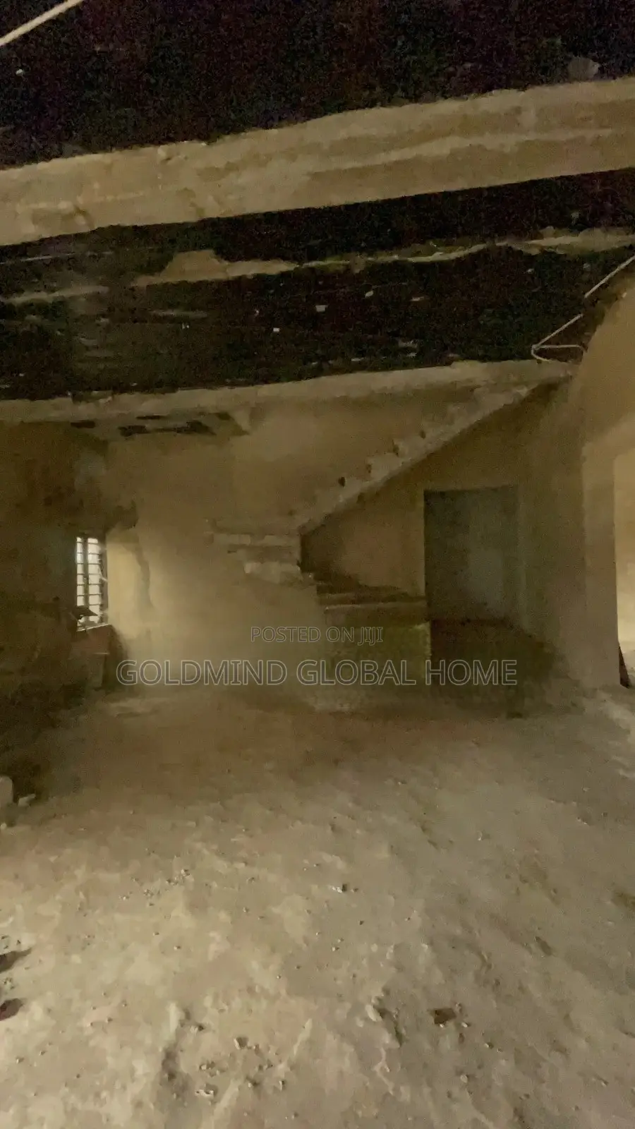 4bdrm Duplex in Lugbe District. for sale in Sabon Lugbe