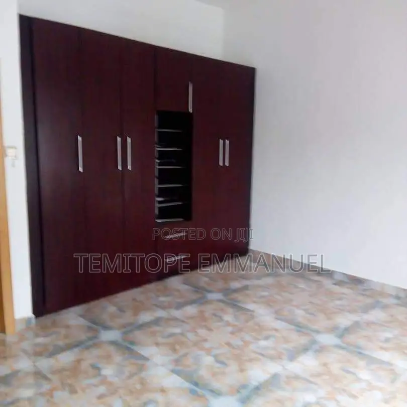 Furnished 4bdrm Duplex in Lekki for sale in Lekki