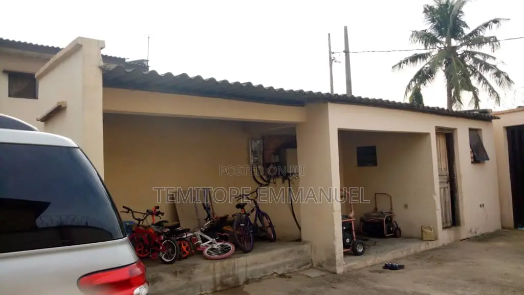 Furnished 12bdrm Duplex in Isolo for sale in Isolo