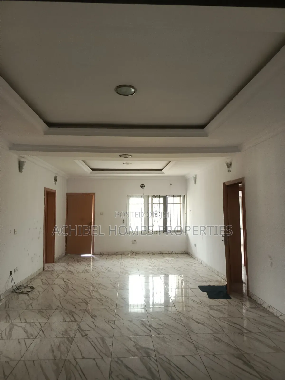 3bdrm Apartment in Near Ikota Villa, Lekki Phase 2 for rent in Lekki Phase 2