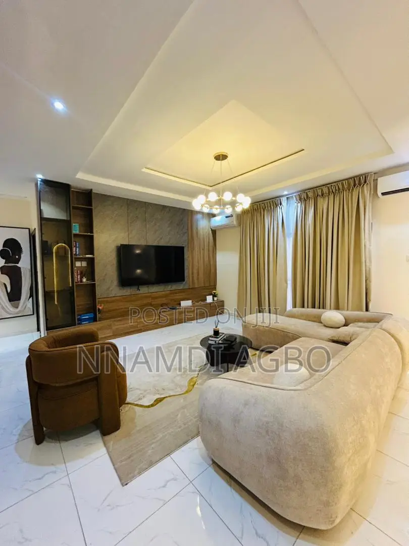 Furnished 3bdrm Apartment in Lekki Phase 1 for rent in Lekki Phase 1