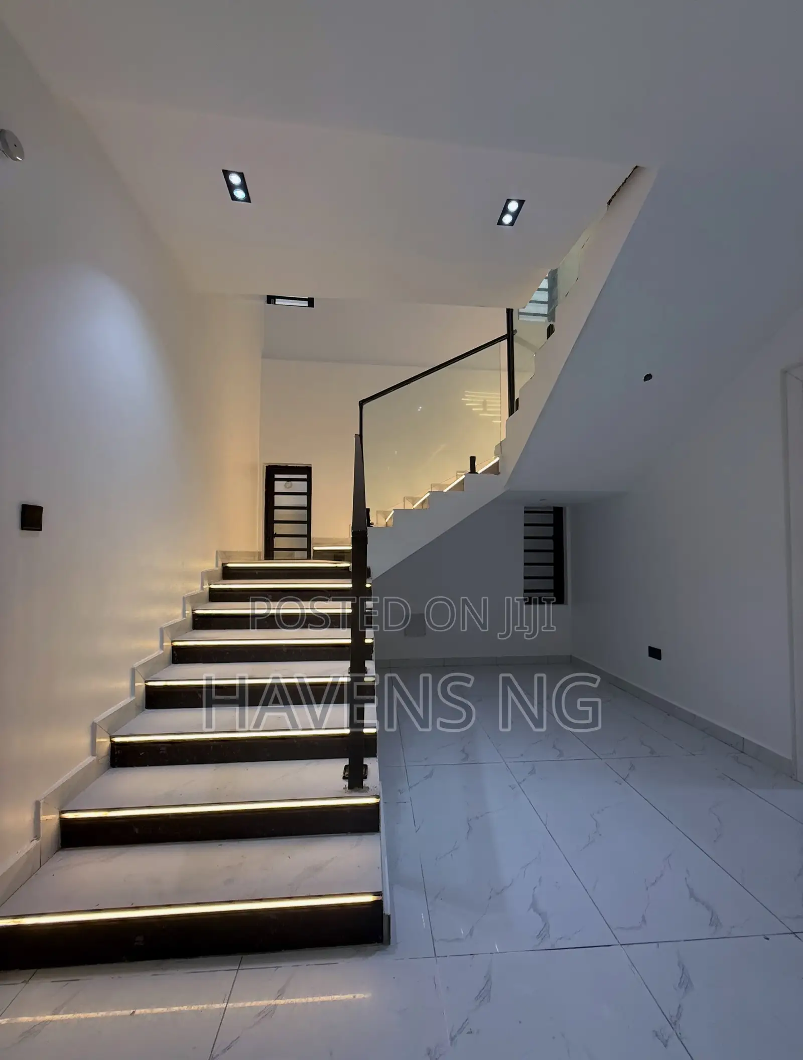 4bdrm Duplex in Obio-Akpor for sale in Obio-Akpor