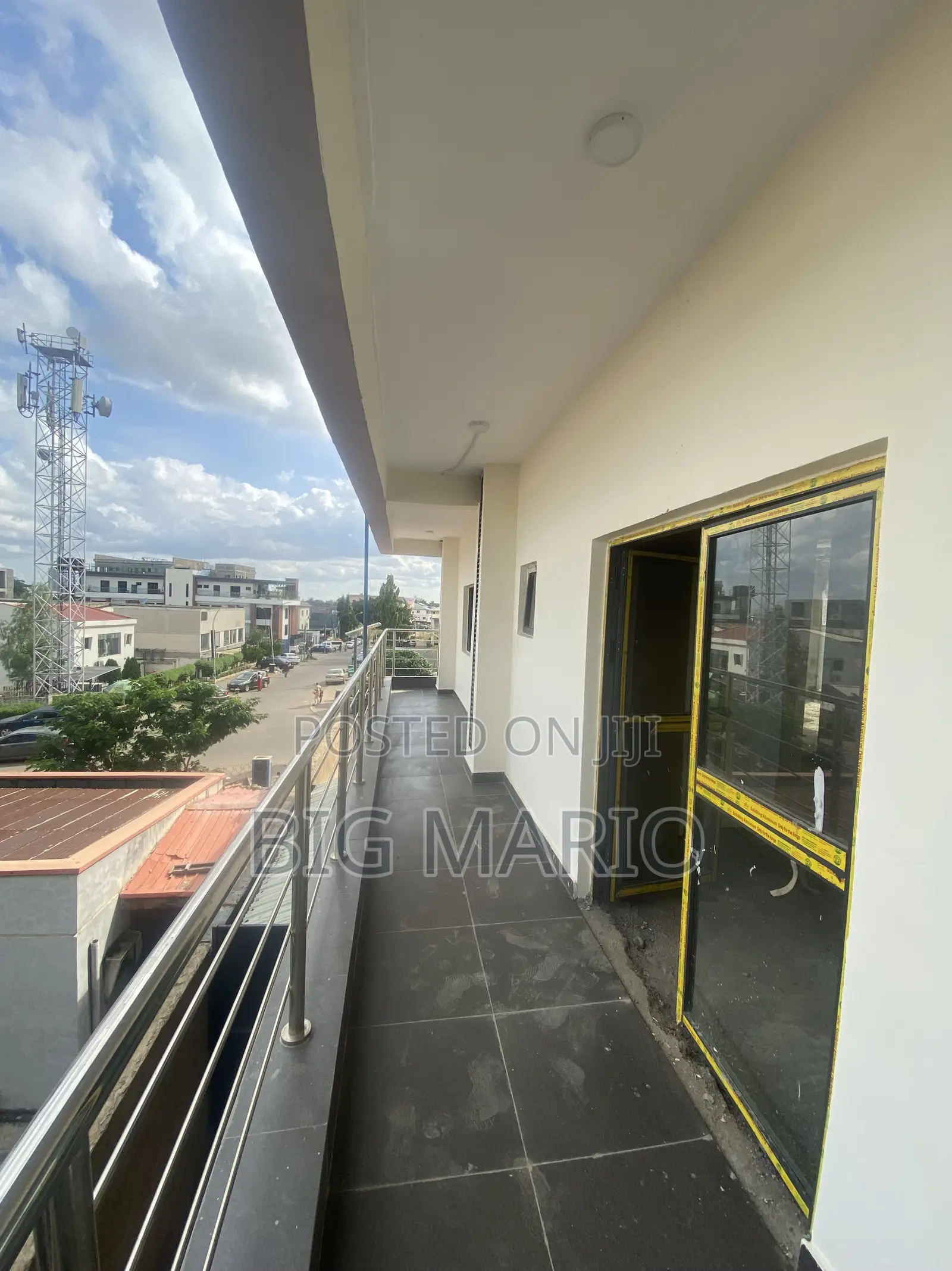 Commercial Shop Space for Rent in Wuse 2 in Wuse 2