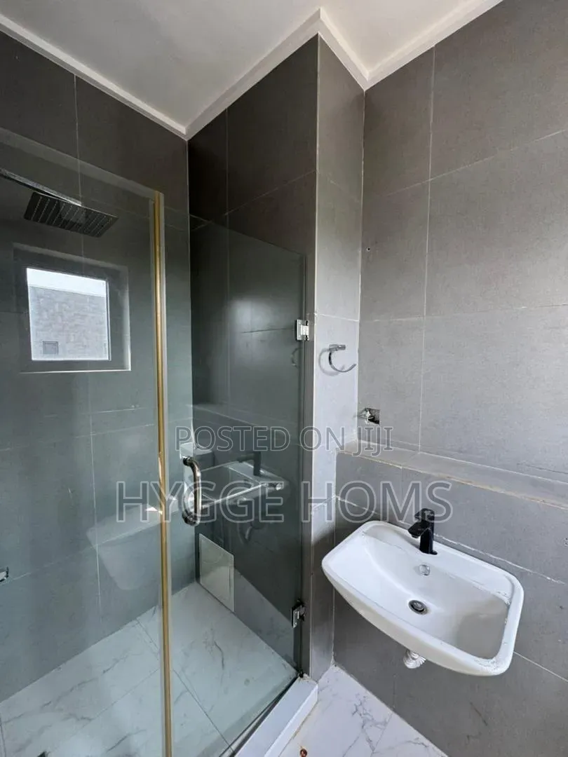 3bdrm Duplex in Oko Oba Gra Scheme 1 for sale in Oko-Oba