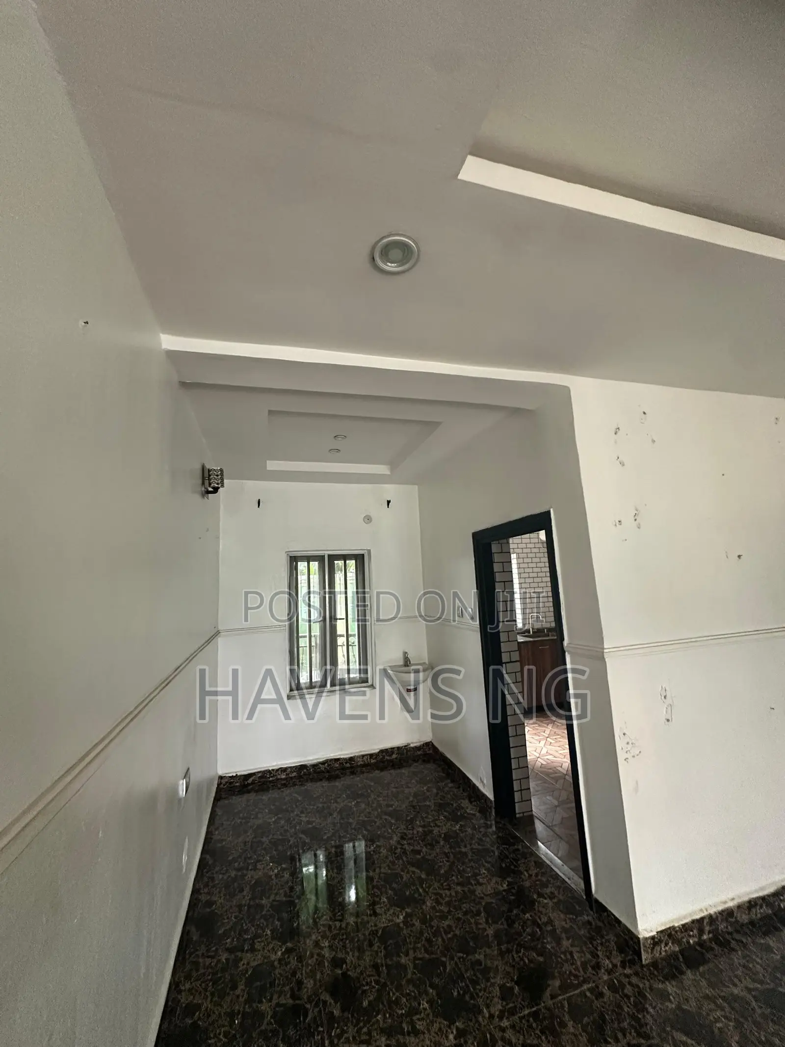 12bdrm Apartment in Rukpokwu for sale in Rukpokwu