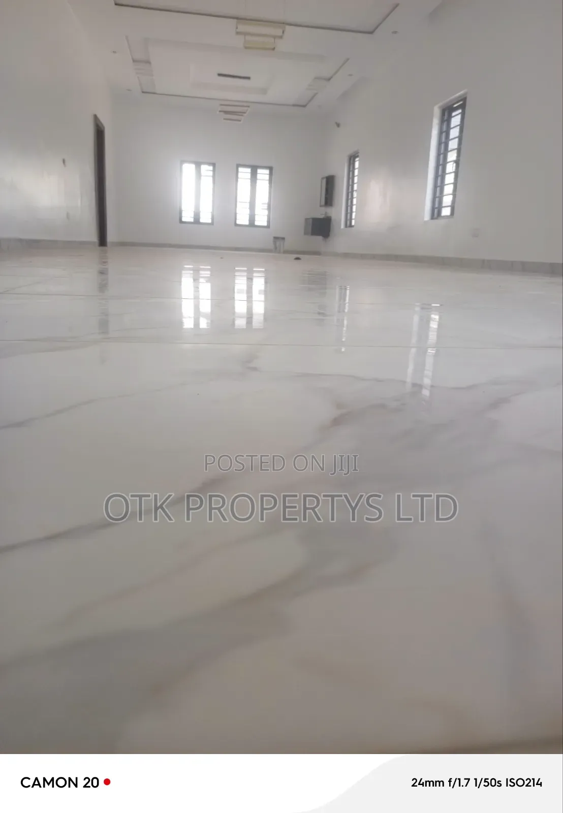 7bdrm Duplex in Efab Metropolis, Bunkoro for sale in Bunkoro