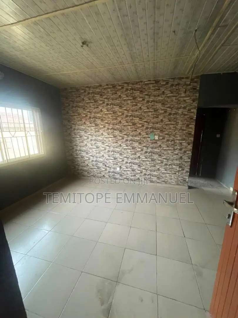 Furnished Mini Flat in Shasha for rent in Shasha