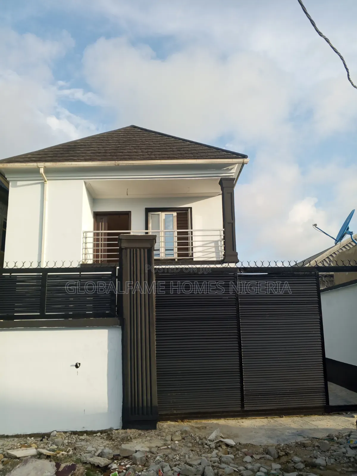 4bdrm Duplex in Lakowe for rent in Lakowe