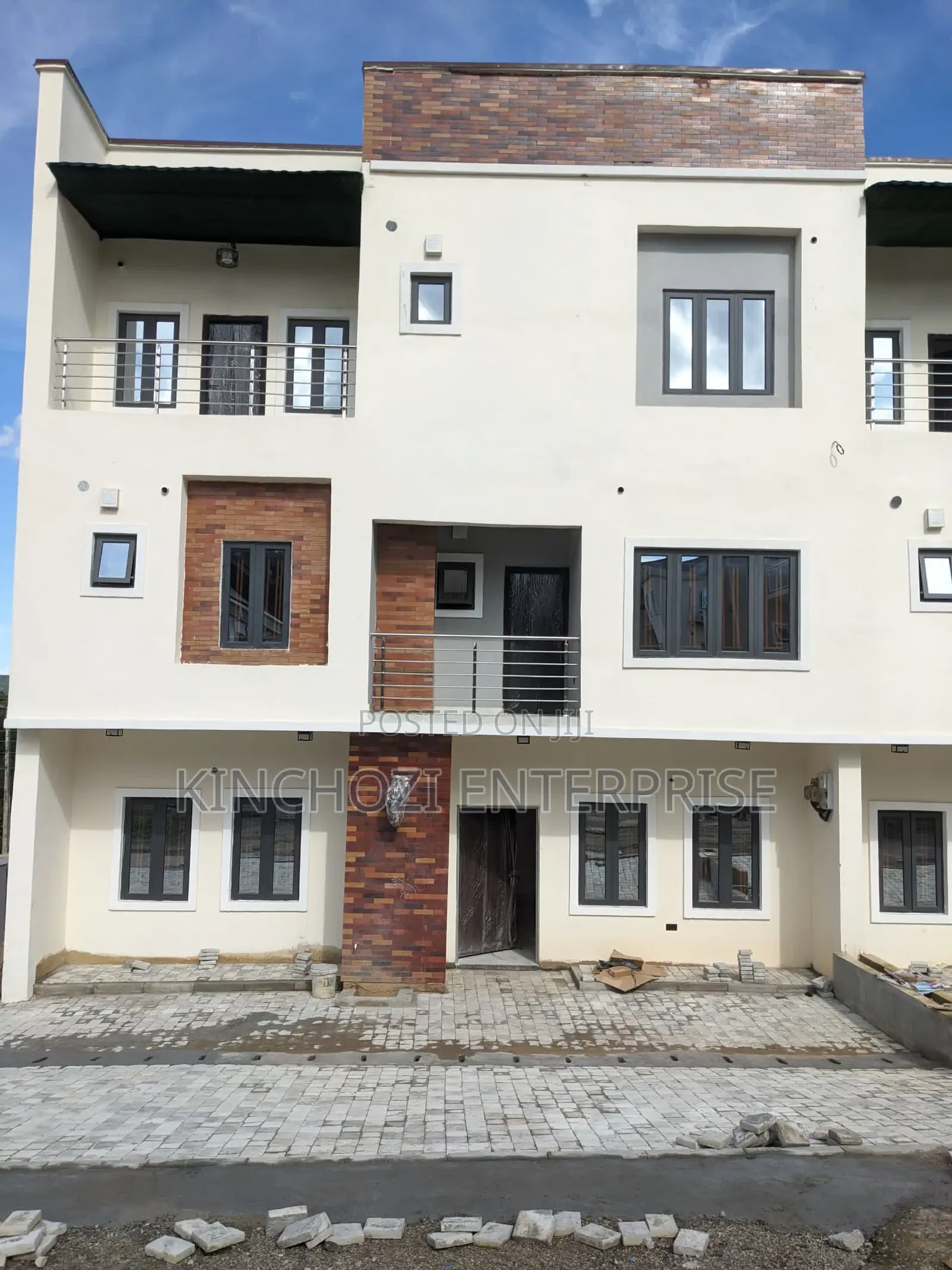 4bdrm Duplex in Apo Gudu, Zone B for sale in Zone B