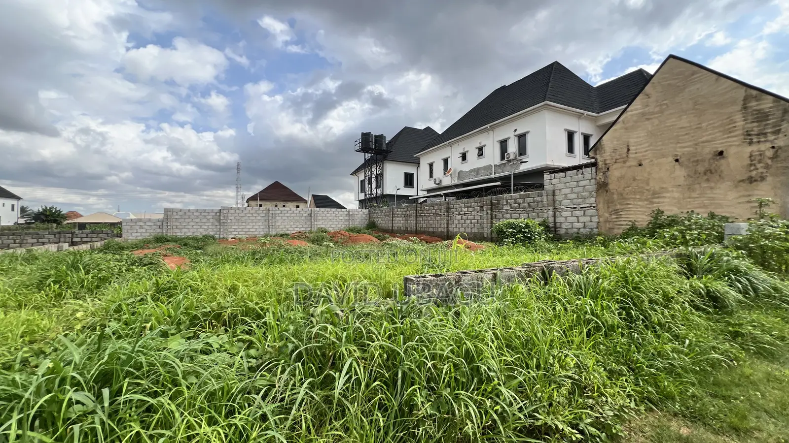 500 SQM Lifecamp in Life Camp