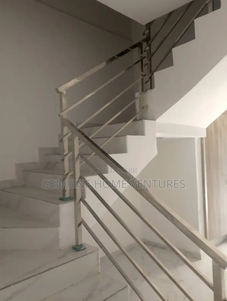 4bdrm Duplex in Abraham Adesanya Estate for rent in Abraham Adesanya Estate