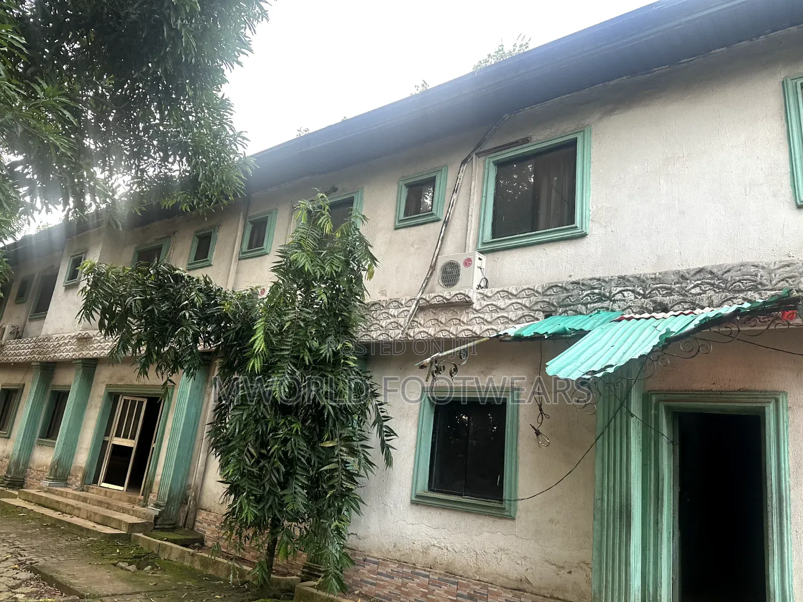 Furnished 20bdrm Chalet in Owerri for sale in Owerri