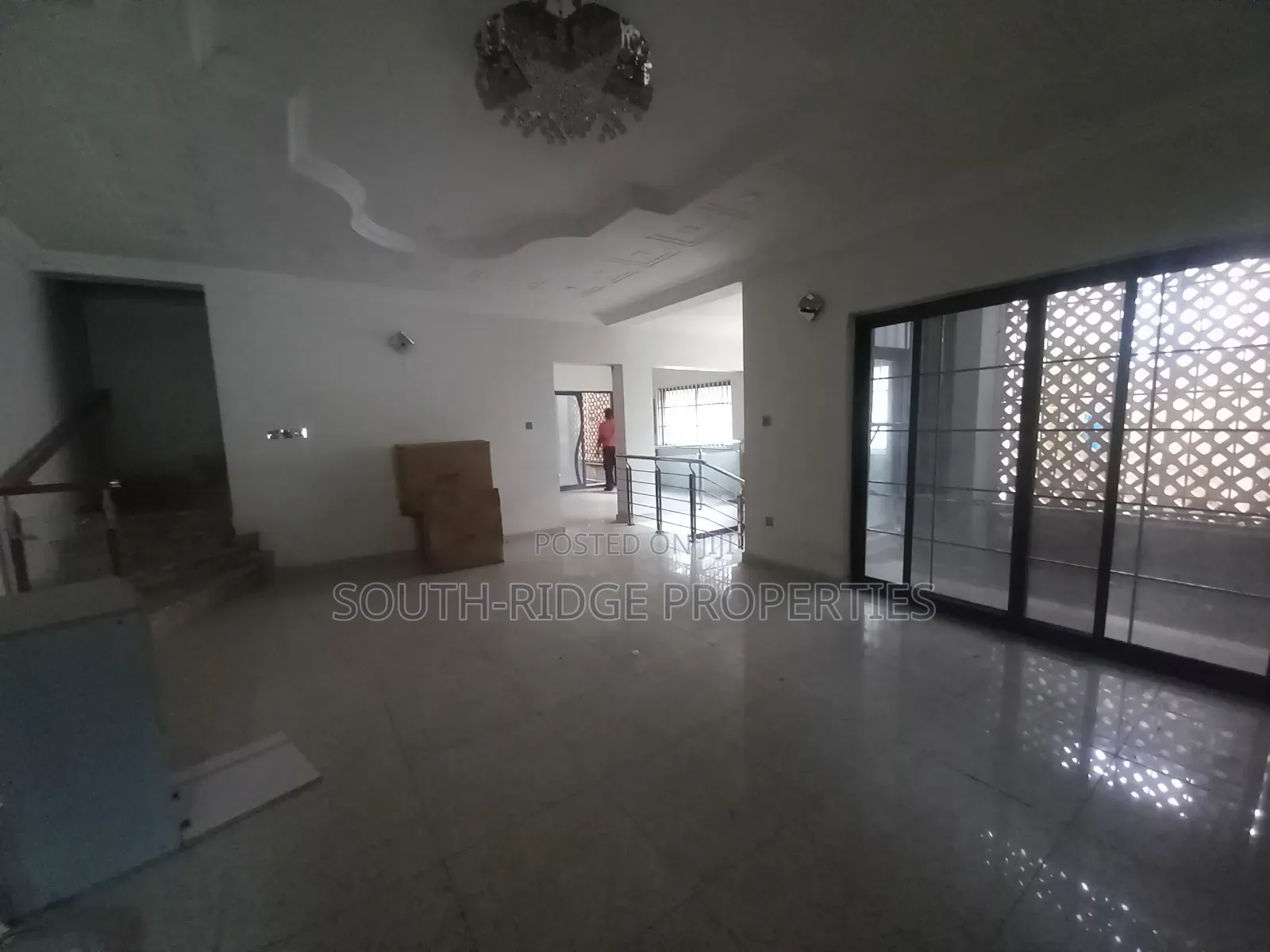 10bdrm Duplex in Zone B for sale in Zone B