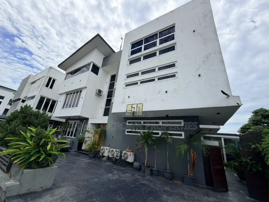 5bdrm Duplex in Banana Island for rent in Banana Island